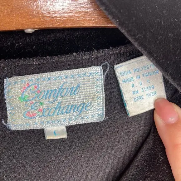 Vintage Comfort Exchange Velvet Pajamas - Picture 4 of 6